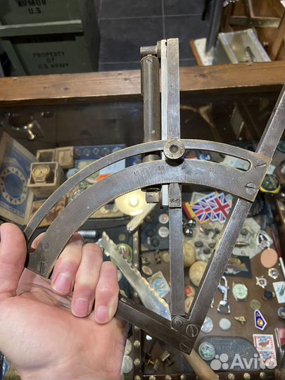 Старинный угломер / квадрант артиллерийский