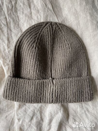 Шапка бини ASOS как новая оригинал