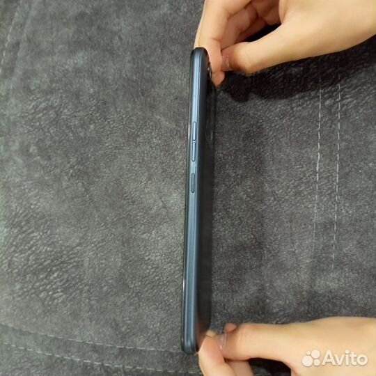 TECNO Spark 8, 4/64 ГБ