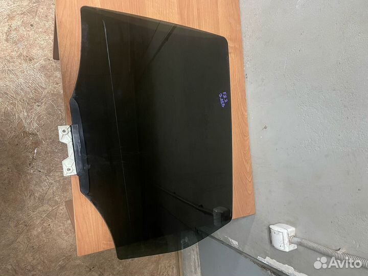 Стекло задней левой двери ford kuga 2