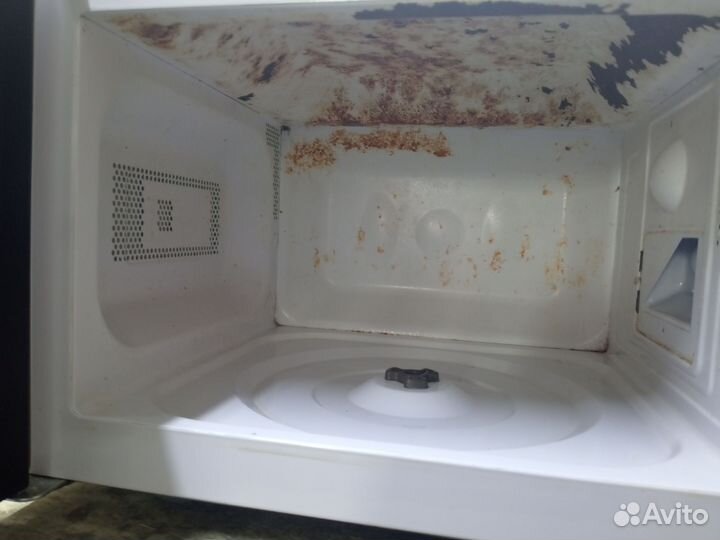 Микроволновка Horizont