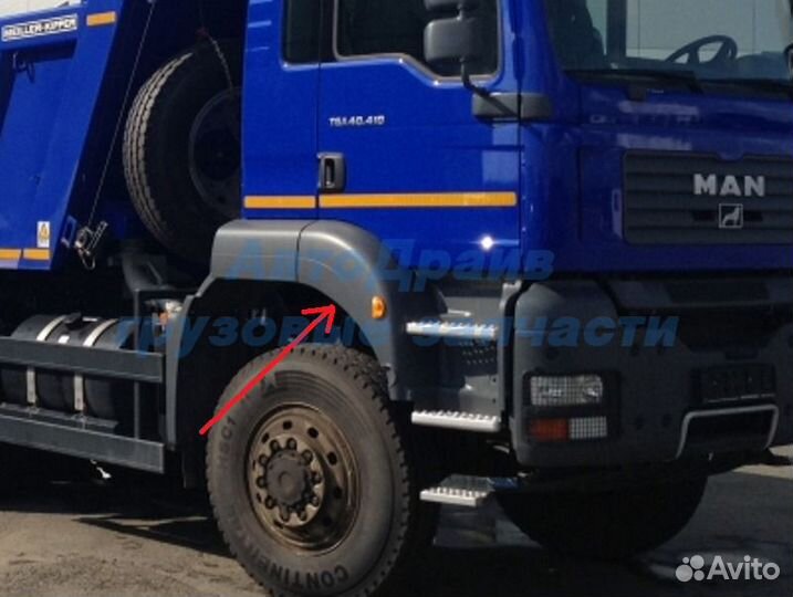 Правое крыло кабины MAN TGA 40.410 с подножками