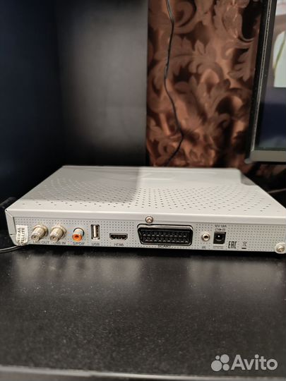 Ресивер триколор gs-U510S