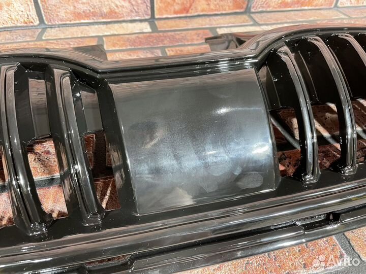 Решетка радиатора Skoda Octavia A7