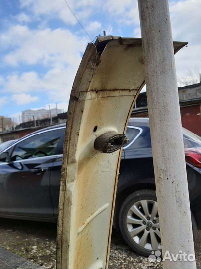 Спойлер газ 2402 ранний без стоп сигнала