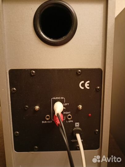 Акустические колонки sven