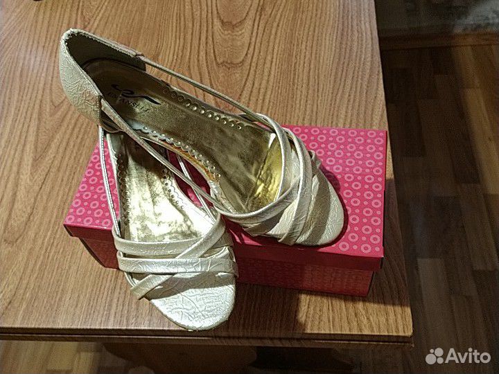 Летние туфли