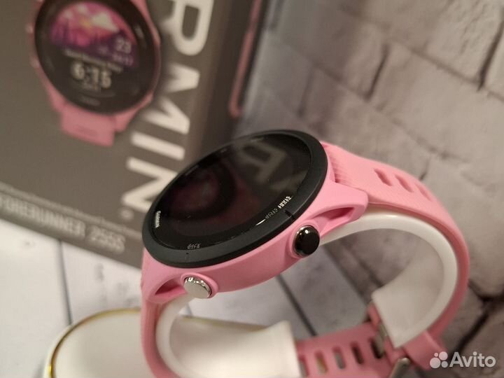 Часы Garmin Forerunner 255S Light Pink & pink band