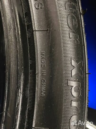 Sonix WinterXPro 999 315/35 R21 и 295/35 R21 111H