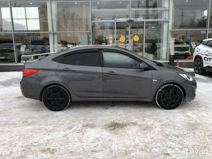 Hyundai Solaris 1.6 AT, 2012, 199 792 км