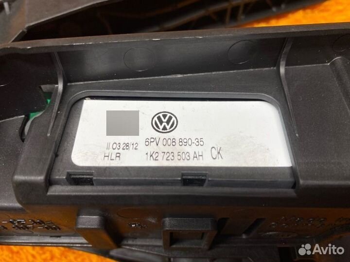 Педаль газа Volkswagen Tiguan 5N ctha 2012