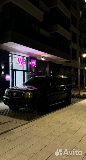 Cadillac Escalade 6.0 AT, 2004, 162 000 км