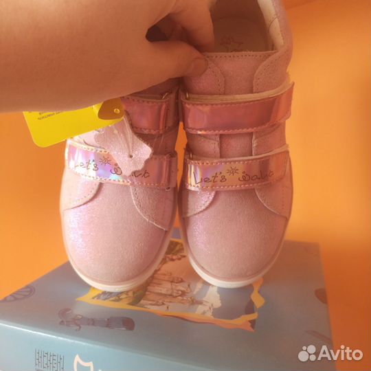 Ботинки для девочки Котофей 28 размер новые