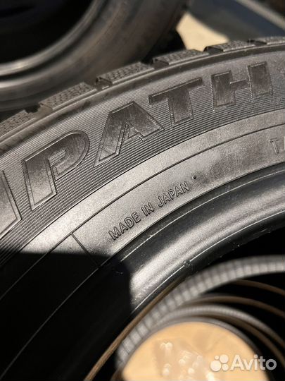 Toyo Winter Tranpath MK4a 195/65 R15