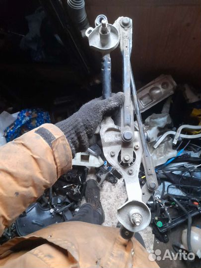 Трапеция дворников Solaris 1