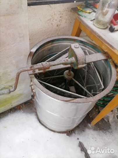 Медогонка 3 рамочная