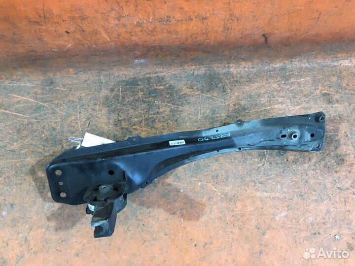 Подрамник передний Toyota Avensis AZT250