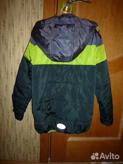 Демисизонные куртки для мальчика, р.140
