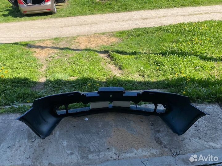 Бампер передний nissan primera р12