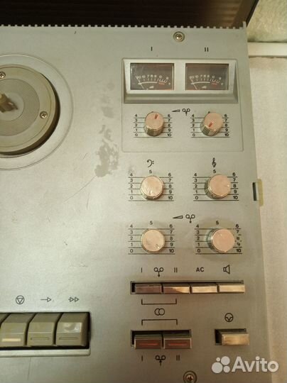 Катушечный магнитофон эльфа 201-3 стерео СССР