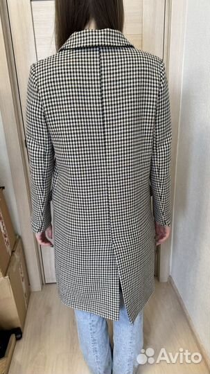 Пальто женское Mango