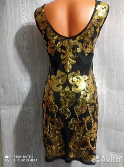 Вечерние платья