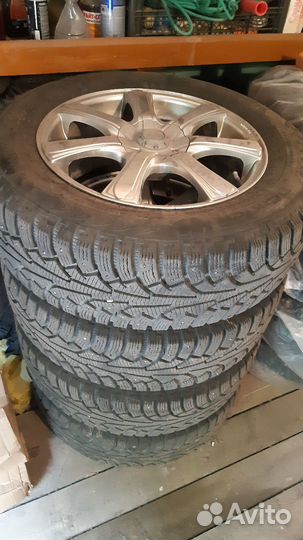 Nokian Tyres Hakkapeliitta 5 225/65 R17