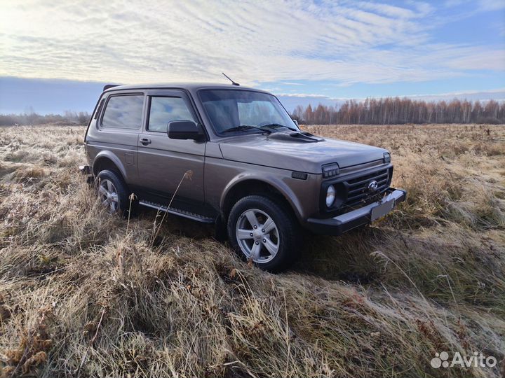 LADA 4x4 (Нива) 1.7 МТ, 2021, 20 800 км
