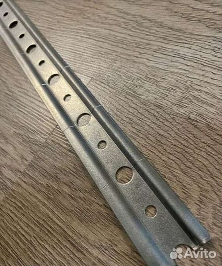 Планка рейка монтажная шина для навесных шкафов