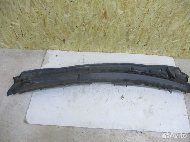 Жабо (левая часть) Тойота Королла 150