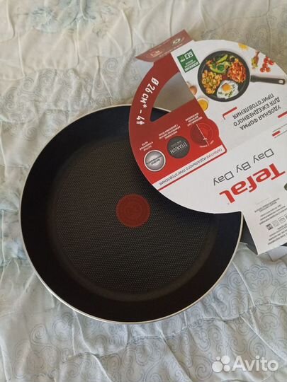 Сковорода tefal 26 см новая