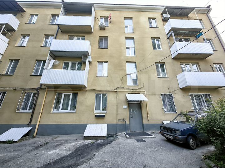 2-к. квартира, 46 м², 1/4 эт.