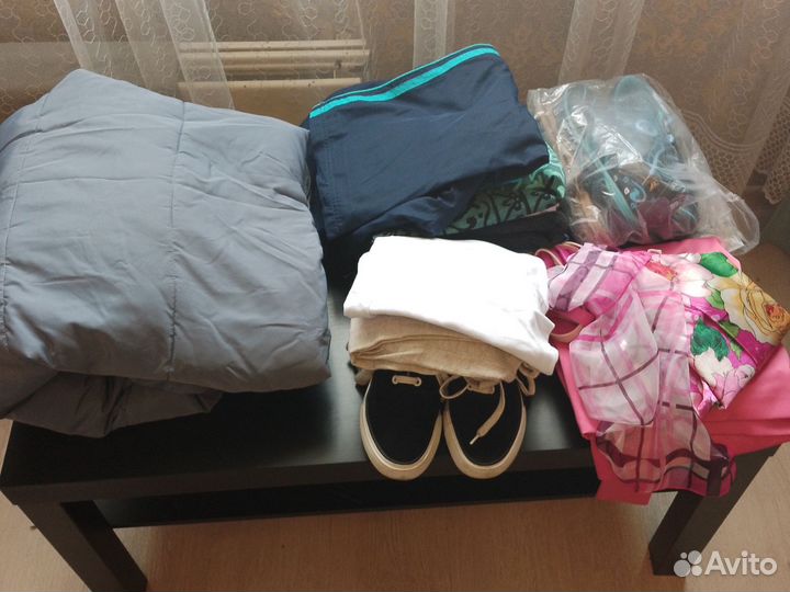 Женские вещи пакетом, бронь