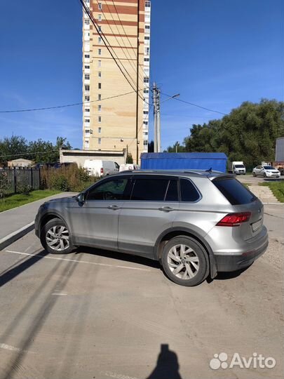 Volkswagen Tiguan 1.4 AMT, 2021, 31 000 км