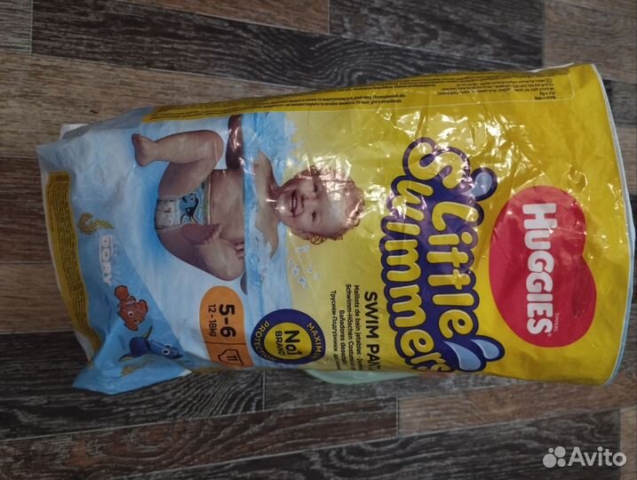 Сланцы для девочки 2 годика+подгузники+купальник