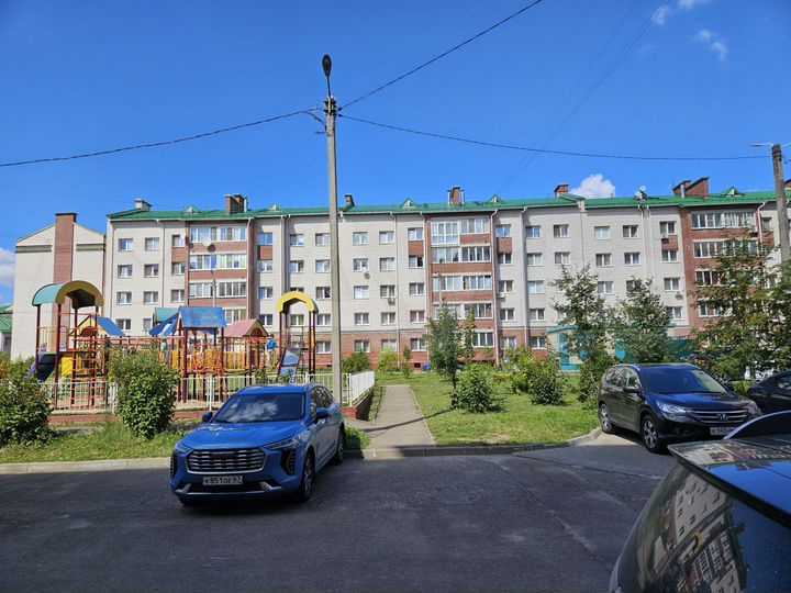 3-к. квартира, 94 м², 7/9 эт.