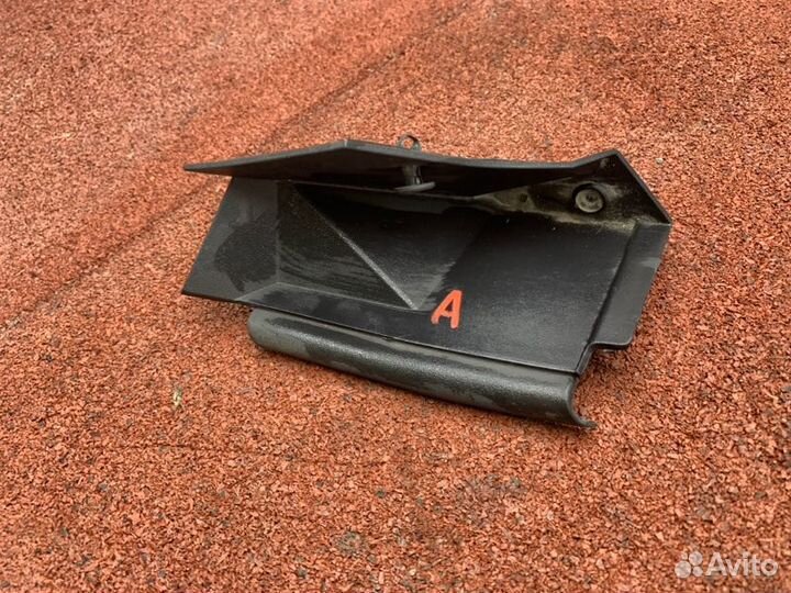 Жабо дворников Ford Transit 8 MK8 2014- BUS