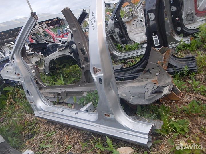 Панель боковая кузова/стойка левая Mitsubishi Lancer/Lancer Evolution