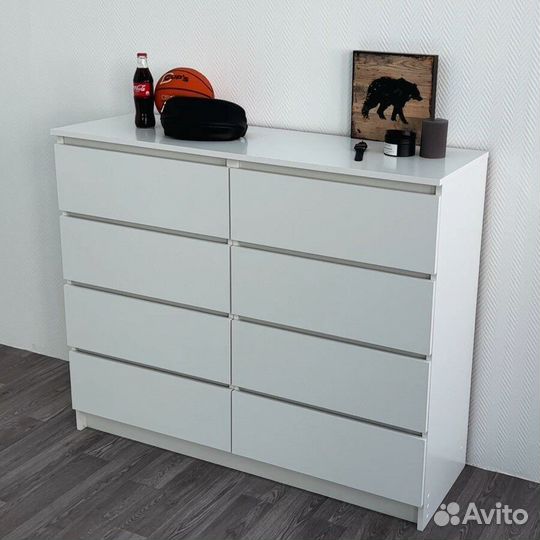 Комод белый 1200.8