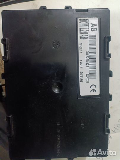 Блок комфорта Nissan Tiida C11 284B2EM02E