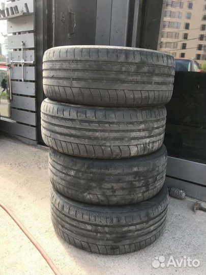 Dunlop SP Sport Maxx GT 235/50 R18
