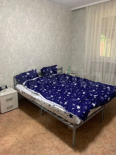 Комната 15 м² в 4-к., 1/2 эт.