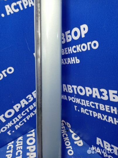 Молдинг на дверь Mercedes-Benz W220 седан M112.972