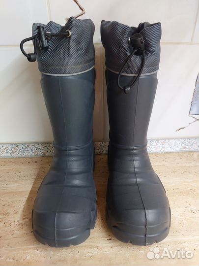 Резиновые сапоги