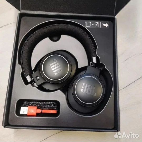 Беспроводные наушники jbl live 660nc