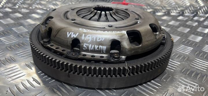 Комплект сцепления Volkswagen Golf 5 2008