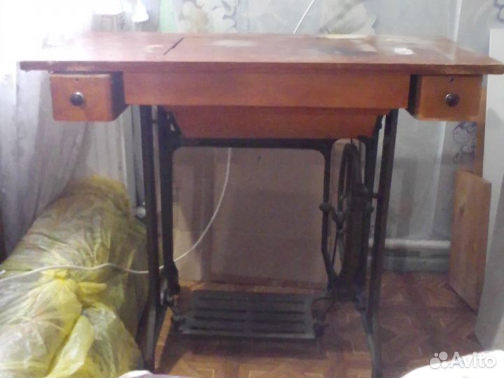 Ножная Швейная машинка