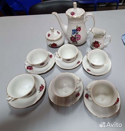 Чайный сервиз Thun (Чехословакия)