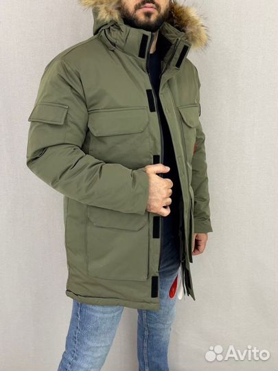 Зимняя куртка Canada Goose