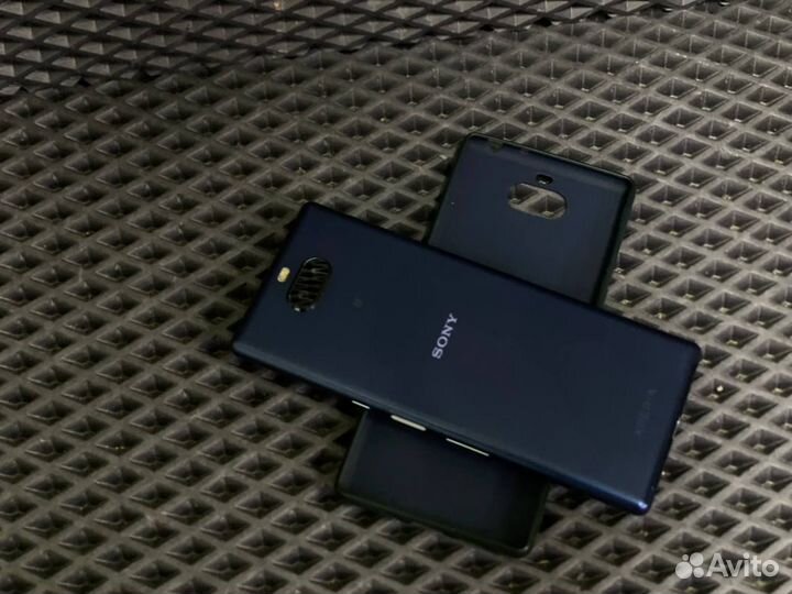 Sony Xperia 10 Plus Dual, 4/64 ГБ